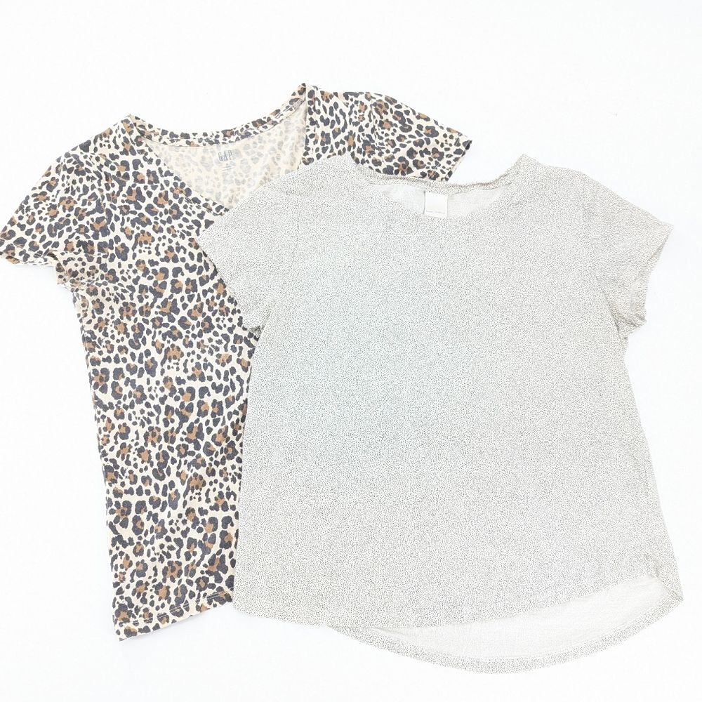 Animal Print Tan Cream Shirt Sleeve T-Shirt Bundle of 2 Gap H&M Size Medium